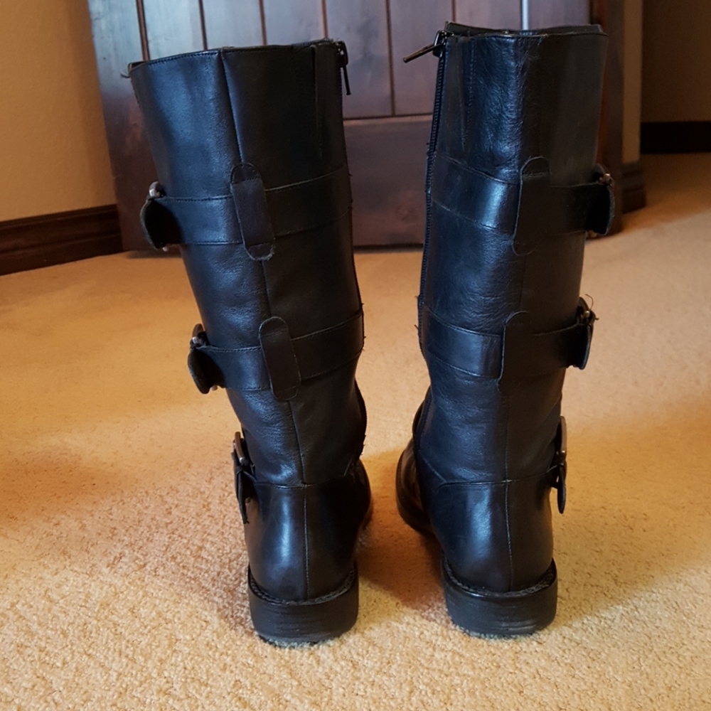 BCBG BOOTS - Picture 4 of 7